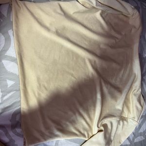 Pretty little thing V neck long sleeve shirt